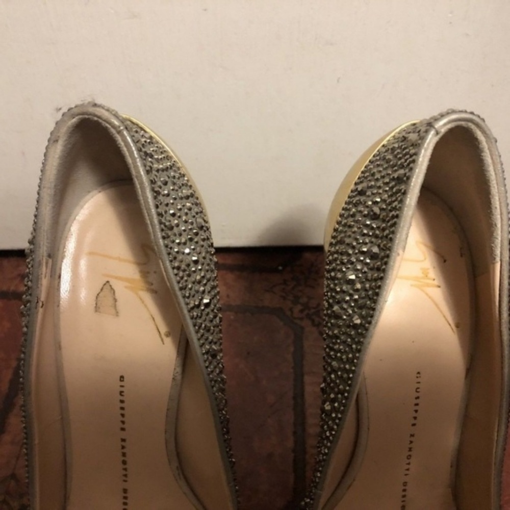 GIUSEPPE ZANOTTI sz 37 US sz 6-6.5 SWAROVSKI Heels - Picture 6 of 8